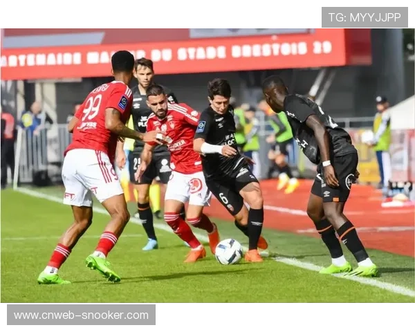 洛里昂主场连胜终结，伤病潮影响战术执行力